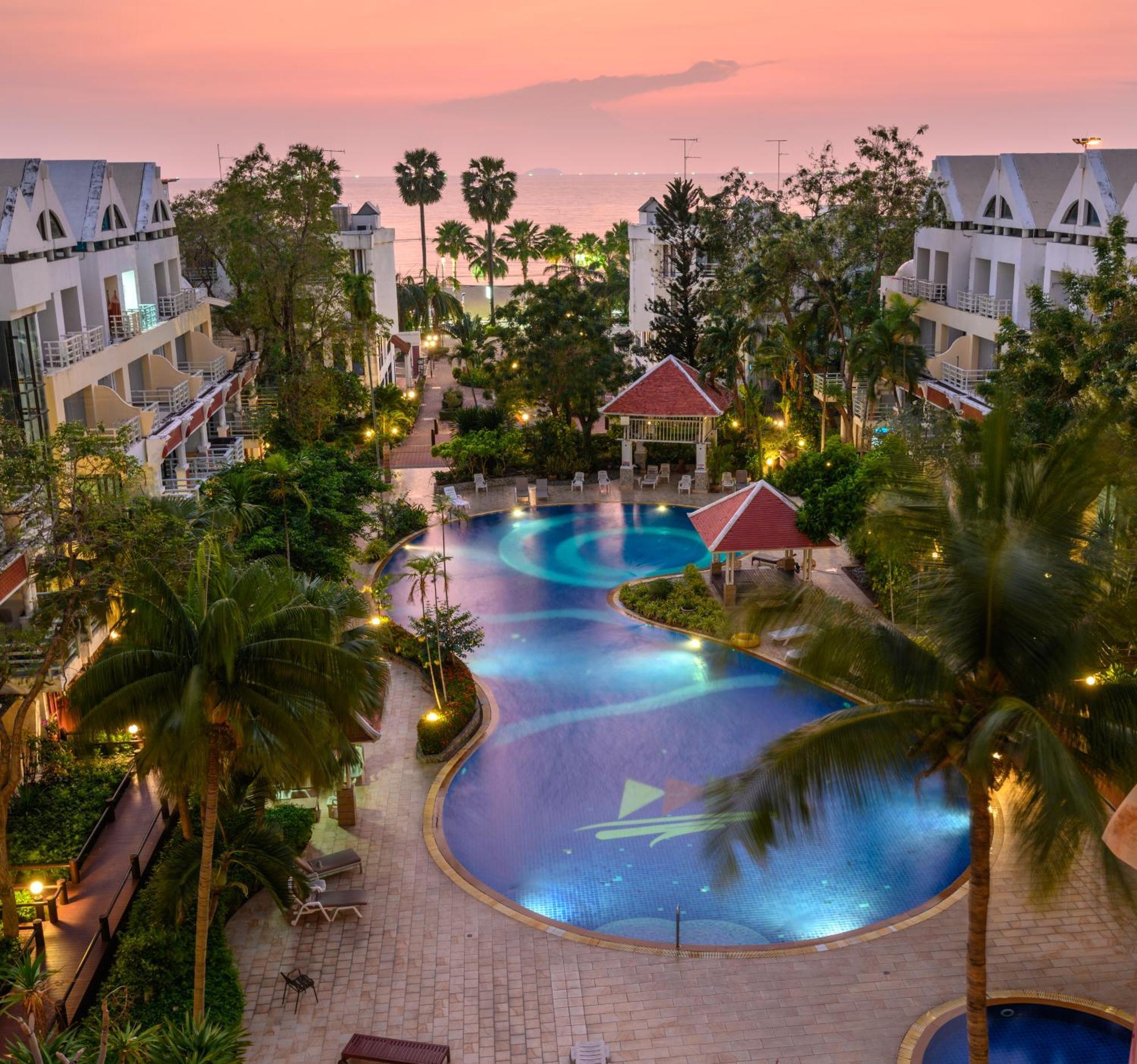 Jomtien Beachfront Stylish Studio , Stunning Seaview , Big Pool Dış mekan fotoğraf